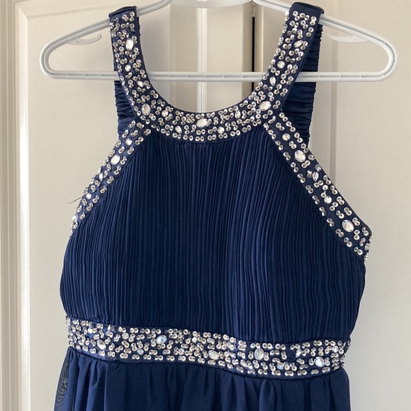 Prom/Wedding/Formal??? - Picture 2 of 6